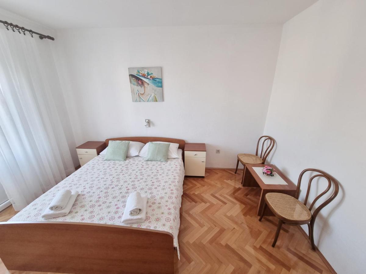 Apartman Bidol มาคาร์สกา ภายนอก รูปภาพ